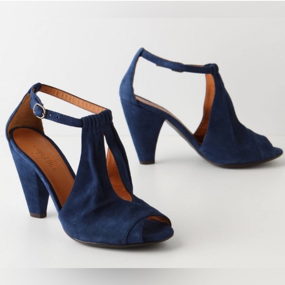 Coclico T-Strap Heels Size 8 Shoes Blue Suede Ruffle Toe